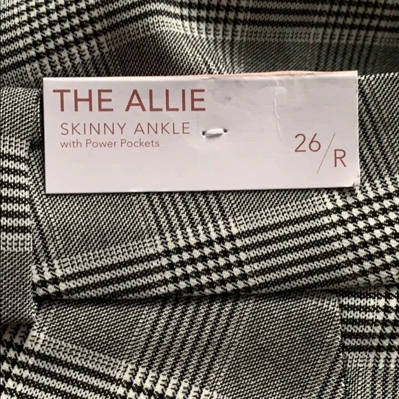 Lane Bryant Allie Stretch Ankle Pant NWT Size26&28 - Picture 6 of 8